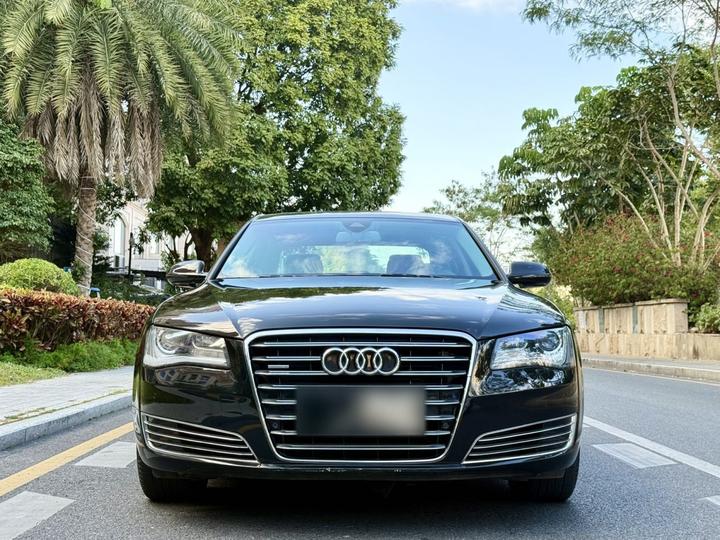 A8 2013 A8L 45 TFSI quattro Comfort photo 2
