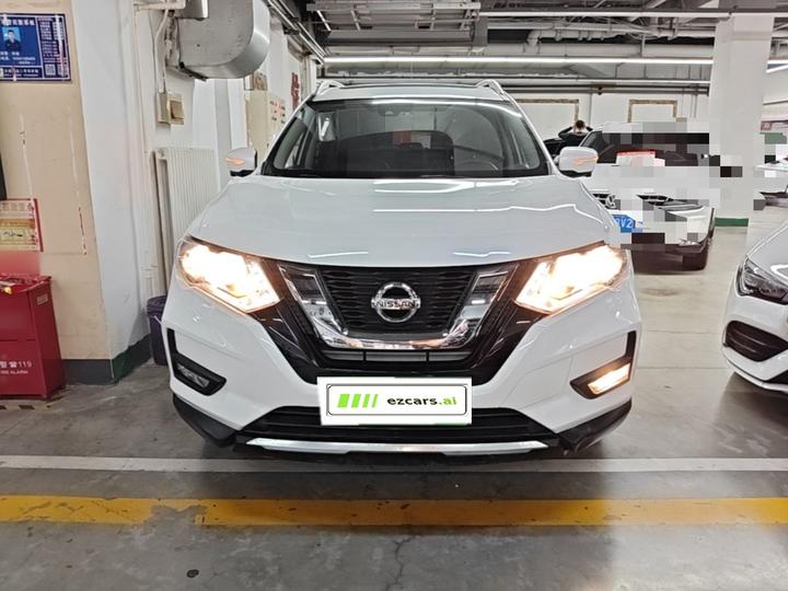X-Trail 2017 2.5L CVT Luxury 4WD photo 2