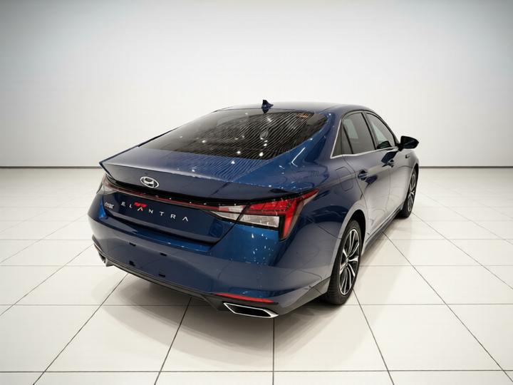 Elantra 2021 1.5L CVT LUX Premium photo 3