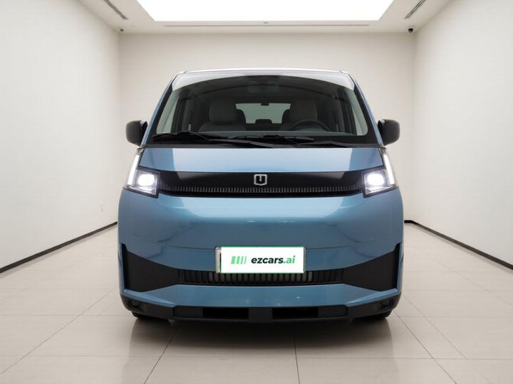 V 2025 V7E 50.2kWh photo 2