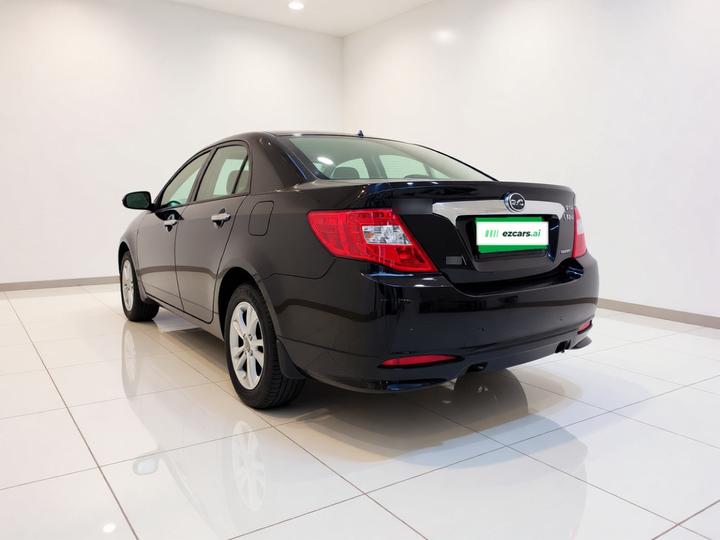 F3 2015 1.5L MT Luxury photo 4