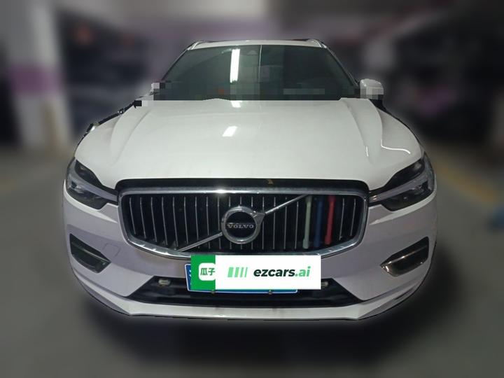 XC60 2021 T5 AWD Luxury photo 2