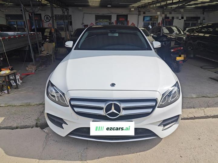 E-Class 2018 E 300 L Sport Luxury photo 2