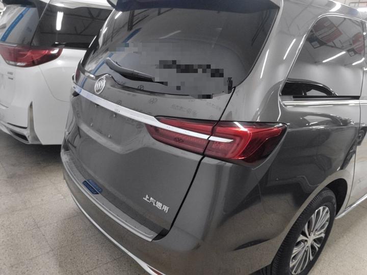 GL8 2023 Facelift Luxury photo 5