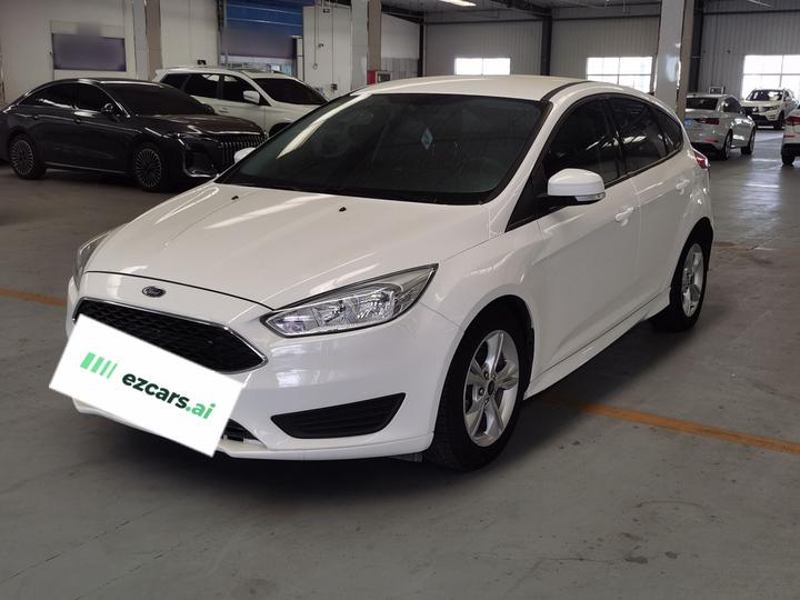 Focus 2018 Hatchback Classic 1.6L AT Comfort
