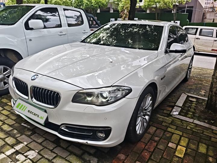 5 Series 2017 525Li Luxury Design Package
