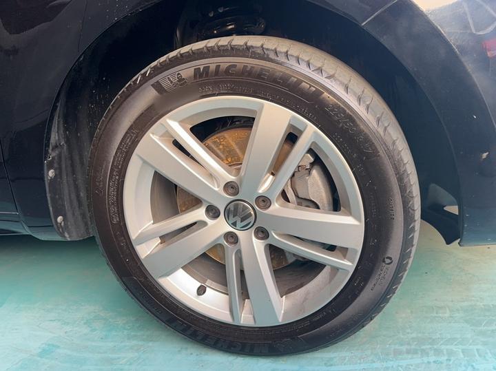 2015 1.8TSI Comfort photo 3