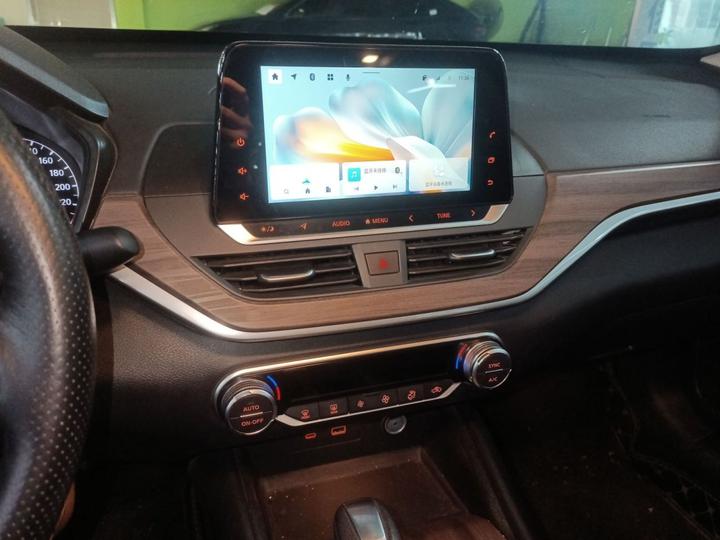 Teana 2021 2.0L XL Comfort photo 8