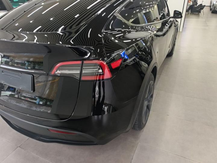 Model Y 2023 Long Range AWD photo 7