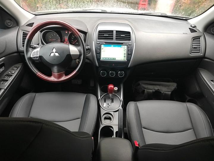 ASX 2013 2.0L CVT RWD Elite photo 5