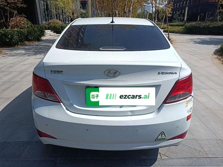 Verna 2014 1.4L MT Smart GLS photo 6