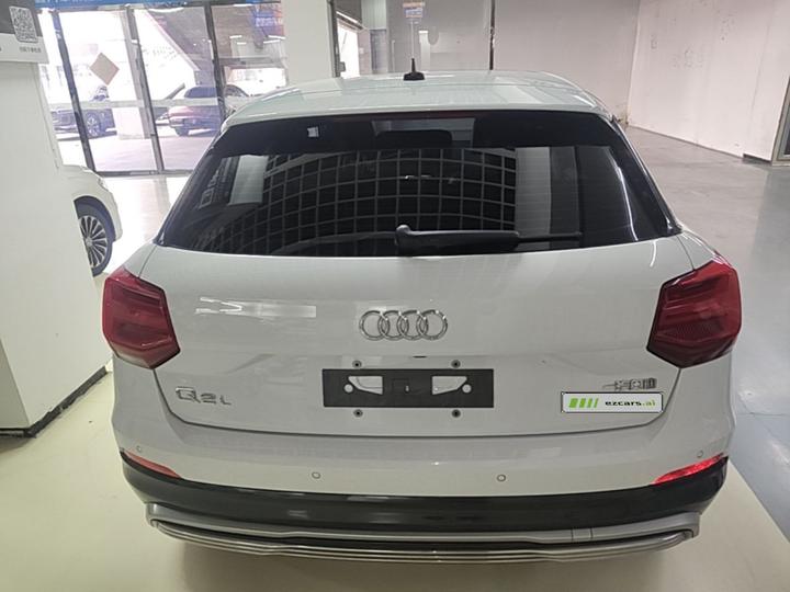 Q2L e-tron 2019 Q2L e-tron EV Smart photo 5