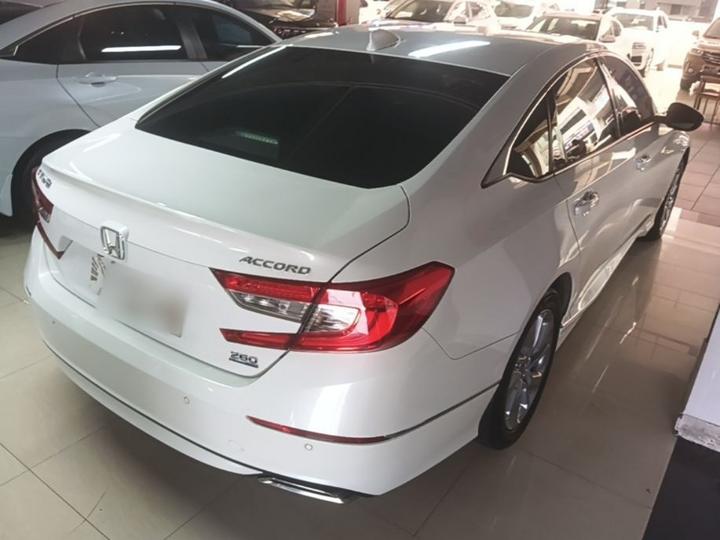 Accord 2018 260TURBO Luxury China VI photo 4