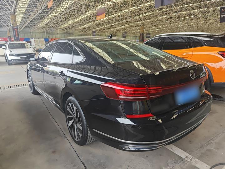 Passat 2025 380TSI photo 4