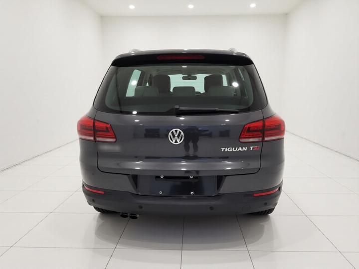 Tiguan 2015 1.8TSI MT RWD photo 3