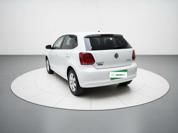 Polo 2013 1.6L AT Comfort photo 4