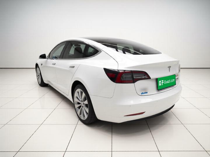 Model 3 2019 Standard Range RWD Upgraded photo 4