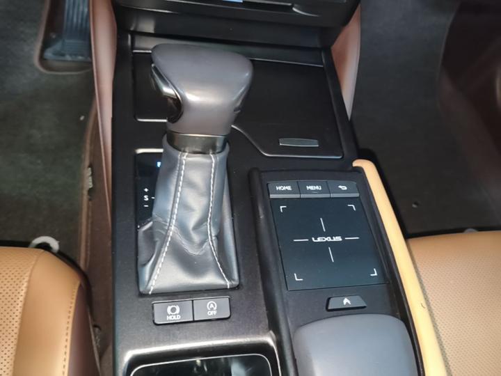 ES 2018 200 Excellence China V photo 5