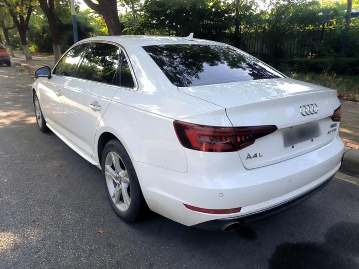A4L 2018 30 Anniversary 40 TFSI Progressive photo 4
