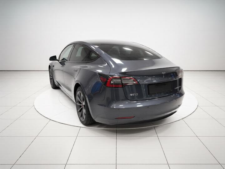 Model 3 2022 RWD photo 4