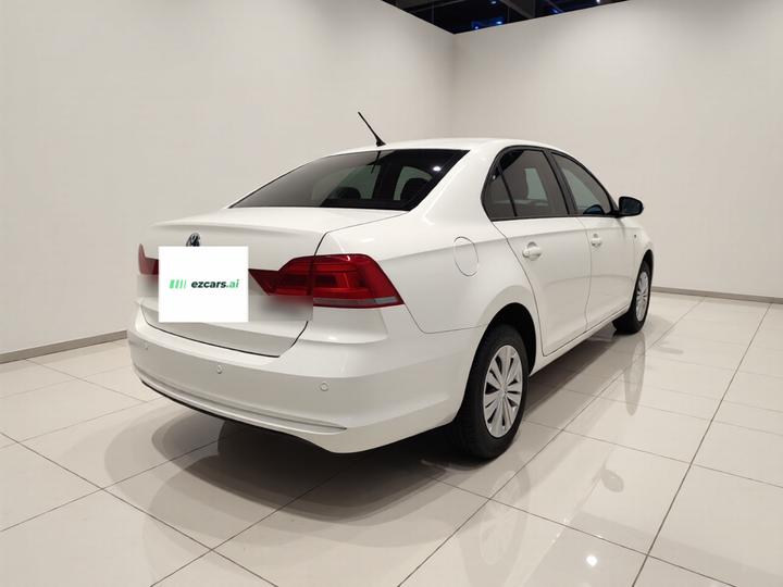 Santana 2021 1.5L AT photo 4