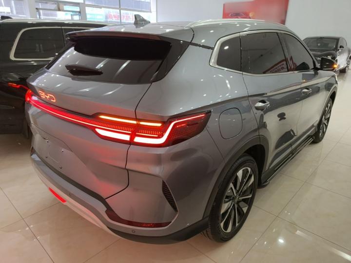 Song PLUS EV 2025 DM-i 112KM Premium photo 6