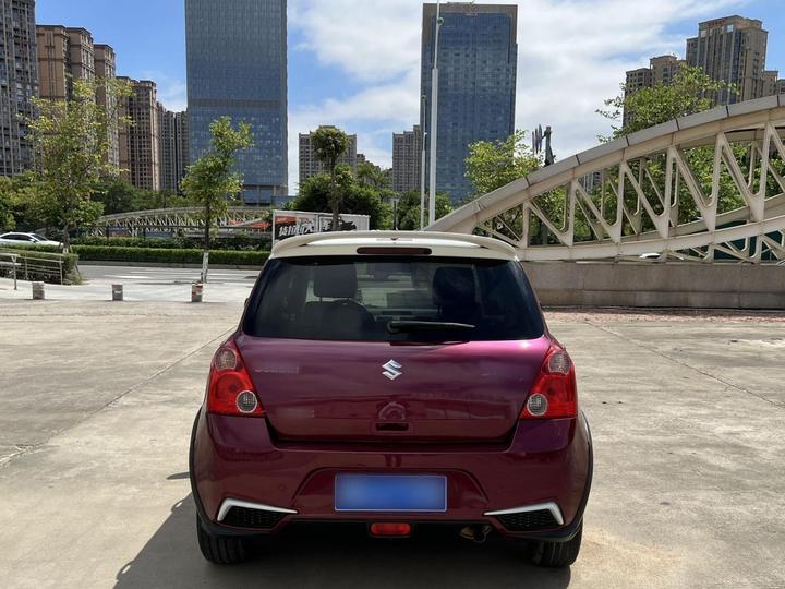 Swift 2013 1.5L MT 20 photo 4