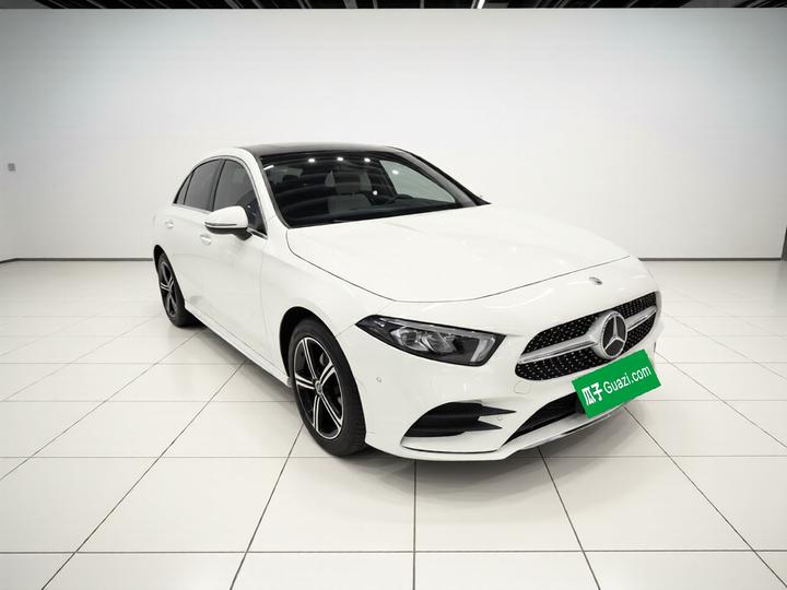 A-Class 2022 Facelift A 200 L Sport Fashion photo 3