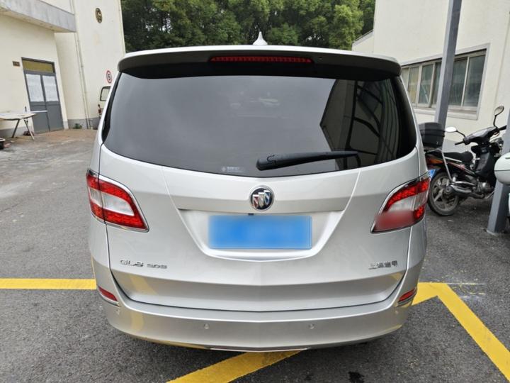 GL8 2013 3.0L XT Luxury Business Flagship photo 5
