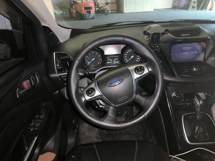Kuga 2013 2.0L GTDi AWD Sport photo 3