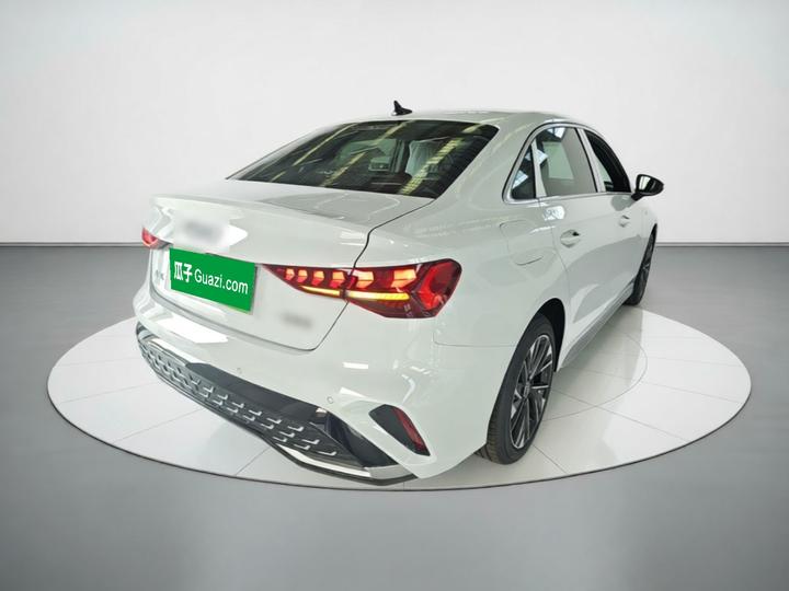 A3 2026 A3L Limousine 35TFSI Flying Spur photo 4