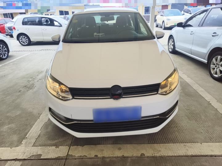 Polo 2014 1.4L AT Comfort photo 2