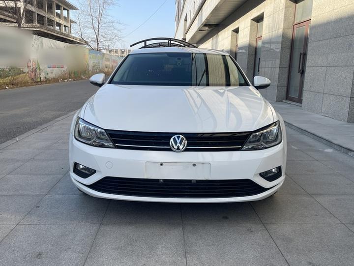 Lamando 2018 230TSI DSG photo 2