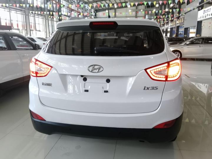 ix35 2015 2.0L AT RWD Smart IV photo 5