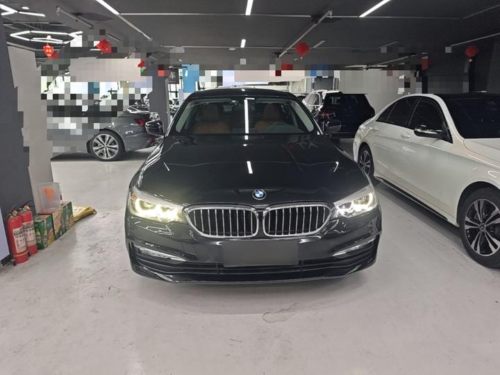 5 Series 2018 528Li Special photo 2