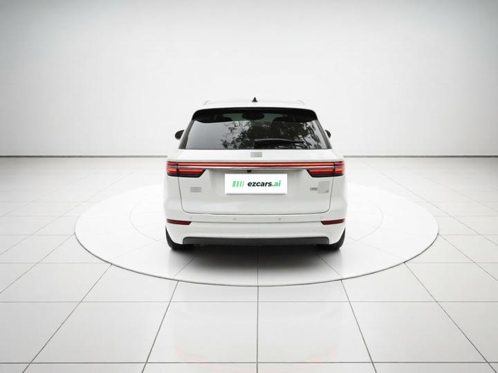Li Auto ONE 2020 EREV 6-Seater photo 3
