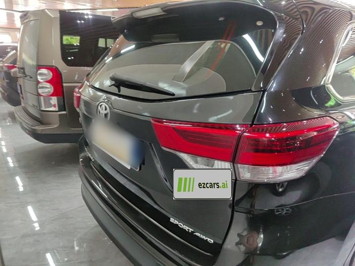 Highlander 2018 2.0T AWD Premium 7-Seater China VI photo 5