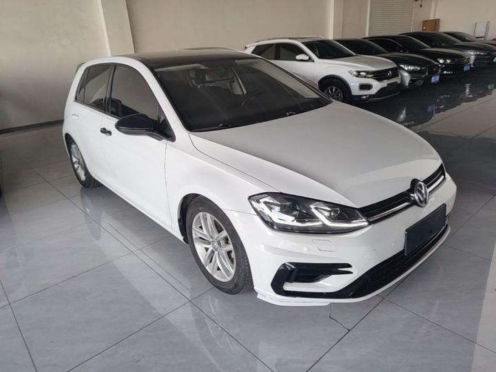 Golf 2018 230TSI AT Comfort photo 3