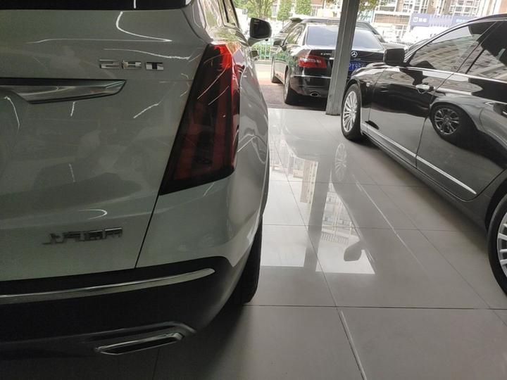 XT5 2022 2.0T AWD Luxury photo 7