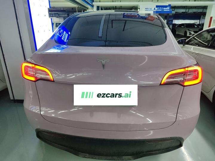 Model Y 2022 Facelift RWD photo 3