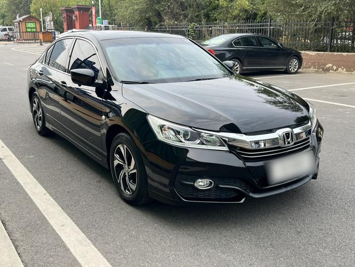 Accord 2016 2.0L Comfort photo 3