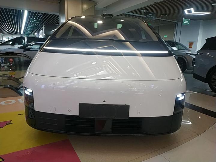 Li MEGA 2025 Ultra Smart Refresh Edition photo 2