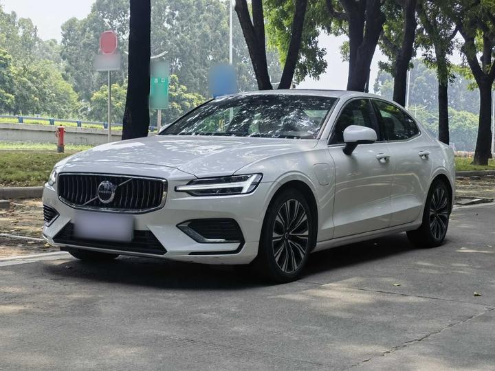S60 EV 2024 T8 AWD Long Range Luxury
