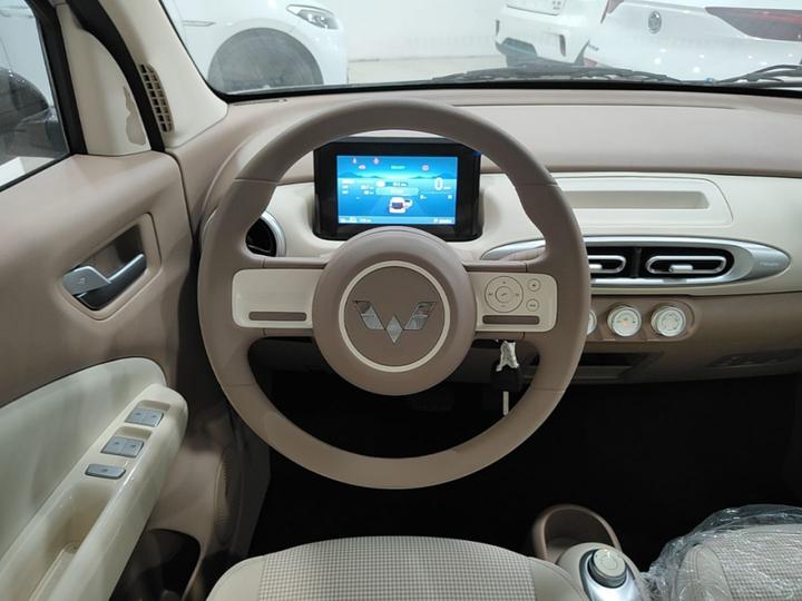 Hongguang MINIEV 2025 4th Gen 4-Door Advanced photo 6