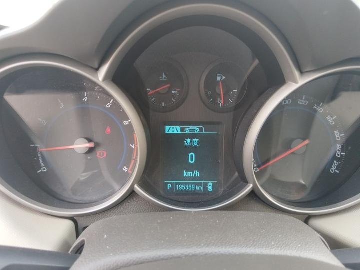 2015 1.5L Classic SE AT photo 8