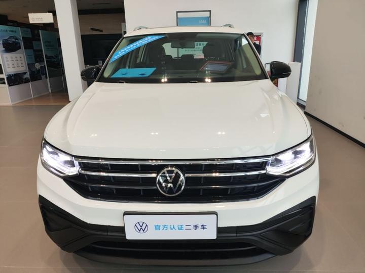 Tiguan L 2024 300TSI AT RWD photo 2