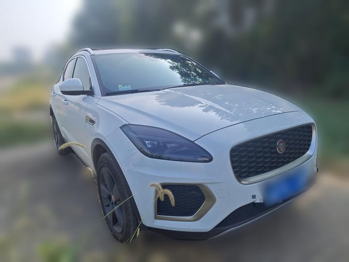 E-PACE 2024 Progressive Sport R-DYNAMIC S photo 3