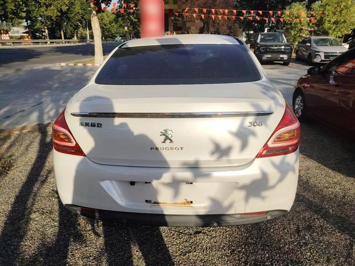 308 2014 Classic 1.6L MT photo 3