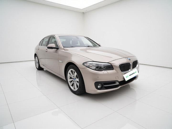 5 Series 2017 520Li photo 3