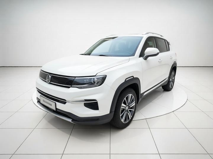 CS35PLUS 2019 1.6L AT
